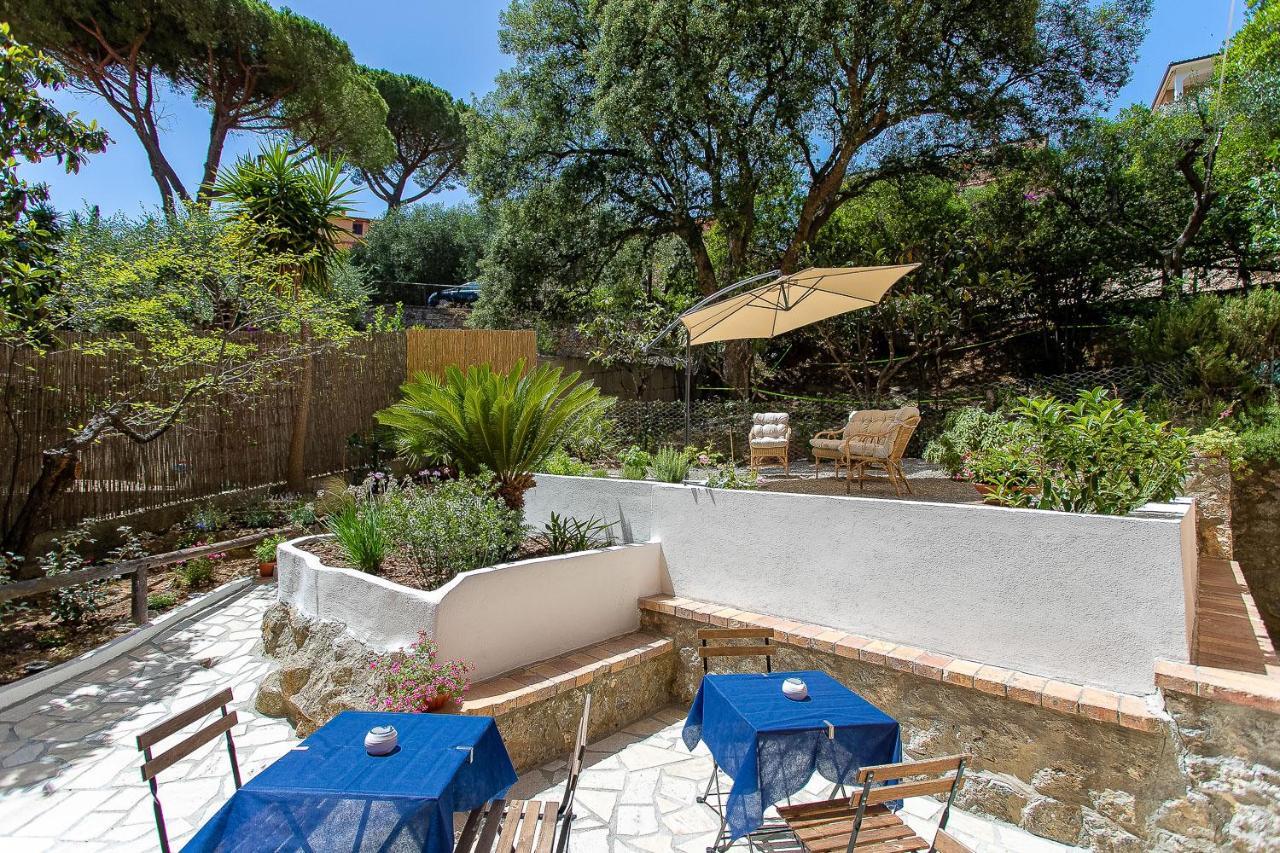 Brezza Marina Guest House Porto Ercole  Exterior foto